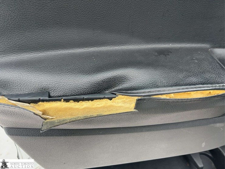 2014-ford-explorer-police-interceptor-image-34