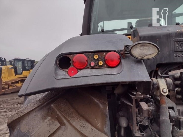 jcb-fastrac-8250-image-21