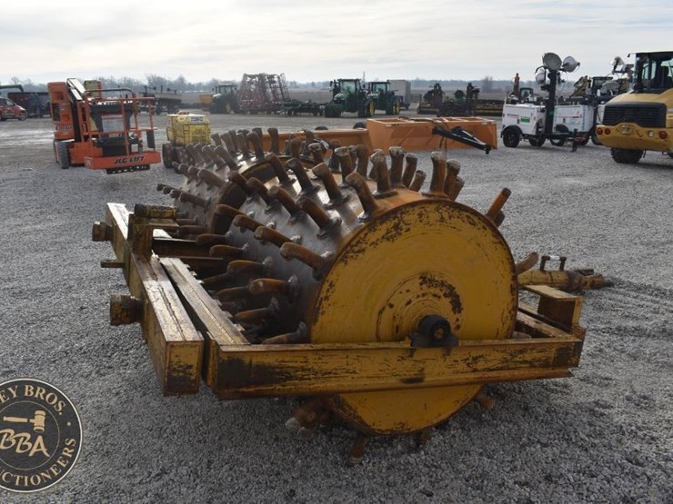 sheeps-foot-roller-38905-image-8