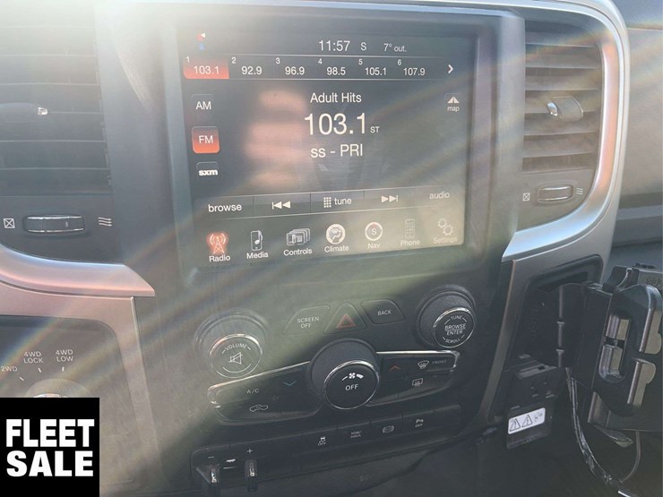 2015-dodge-2500-image-20