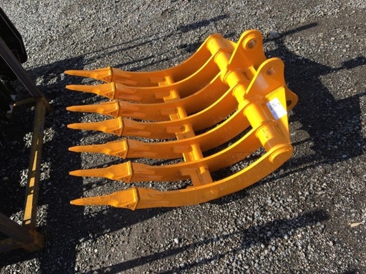 2025-caterpillar-305-image-1