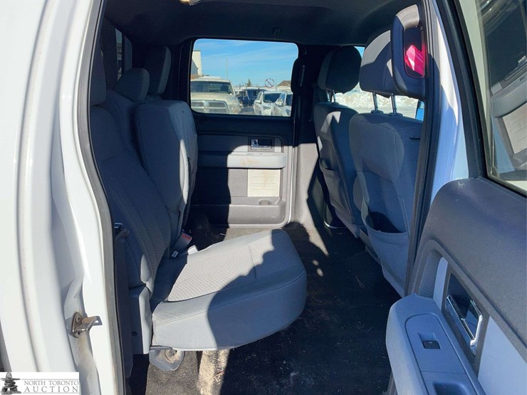 2014-ford-f150-image-25