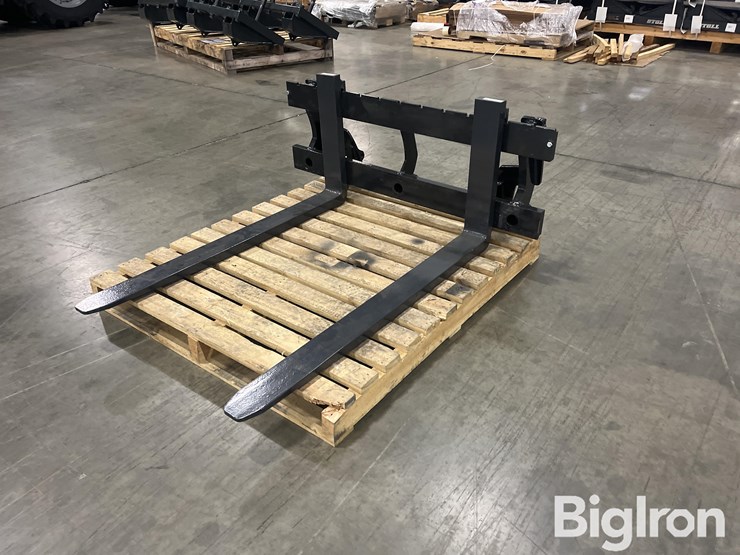 stoll-euro-style-pallet-forks-image-1