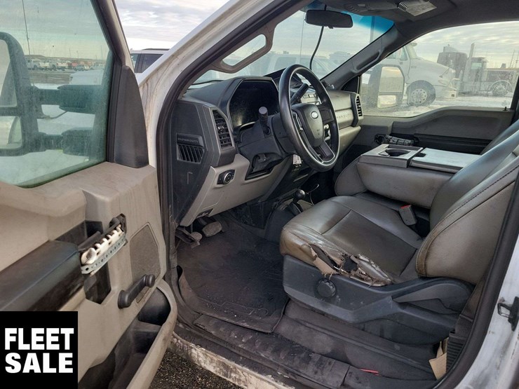 2017-ford-f350-image-13