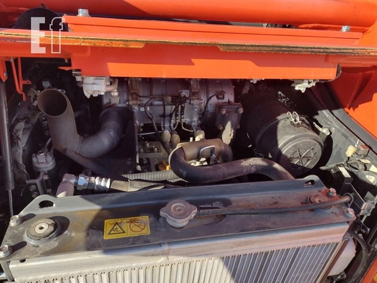 kubota-svl75-image-37