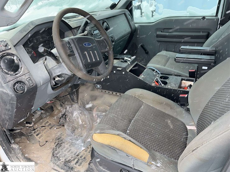 2012-ford-f250-image-24