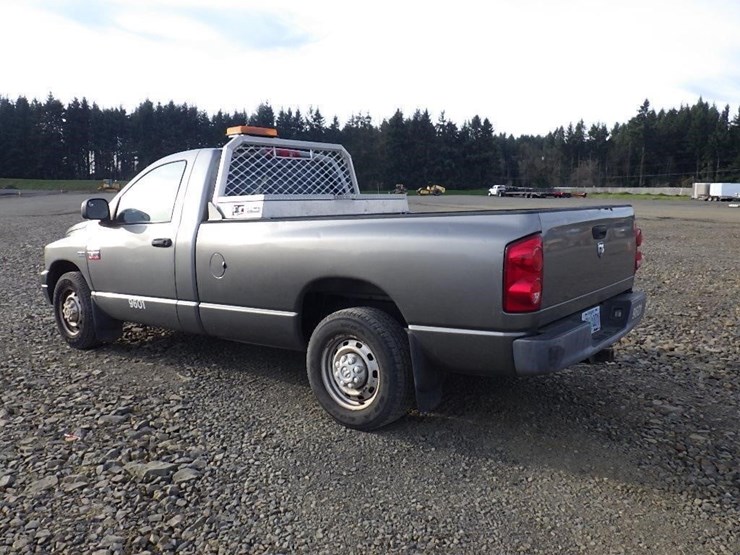 2009-dodge-2500-image-7