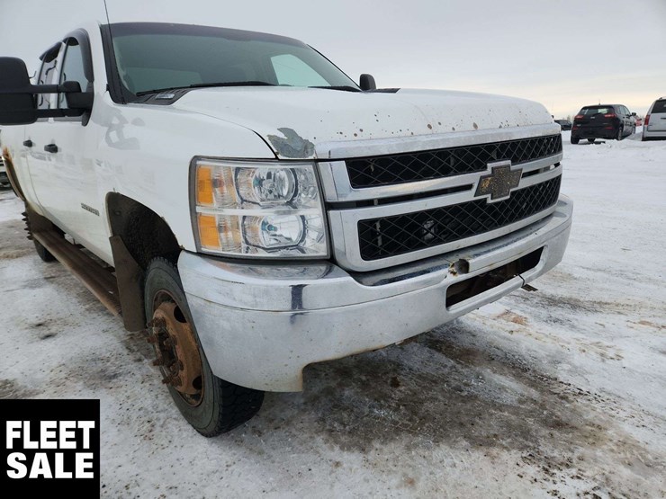 2011-chevrolet-silverado-1500-image-11