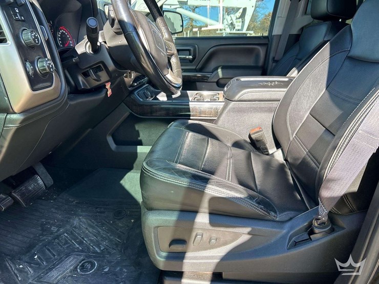 2016-gmc-1500-image-13