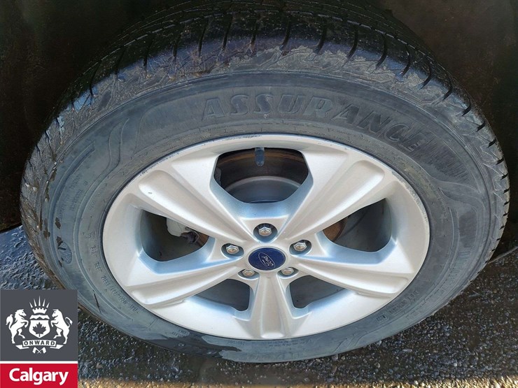 2016-ford-escape-image-12