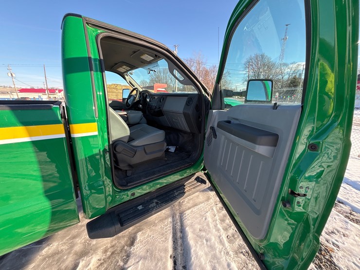 2016-ford-f250-image-17