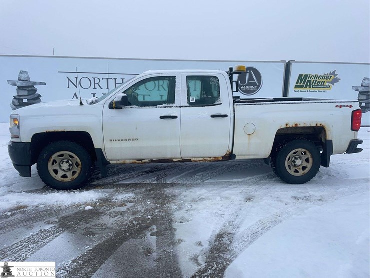 2016-chevrolet-silverado-1500-image-2
