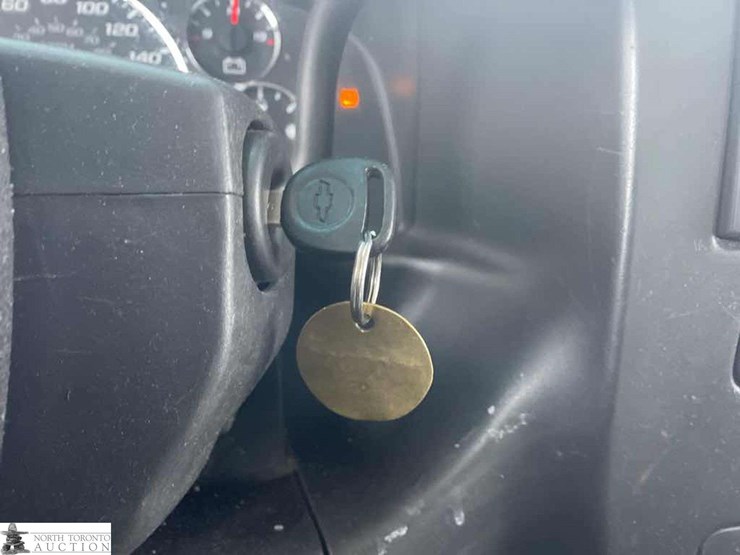 2011-chevrolet-express-g3500-image-13