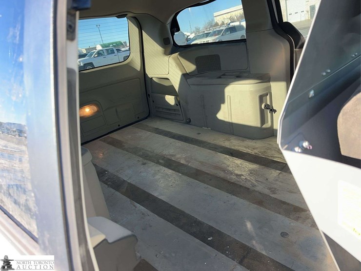 2012-ram-c/v-image-25