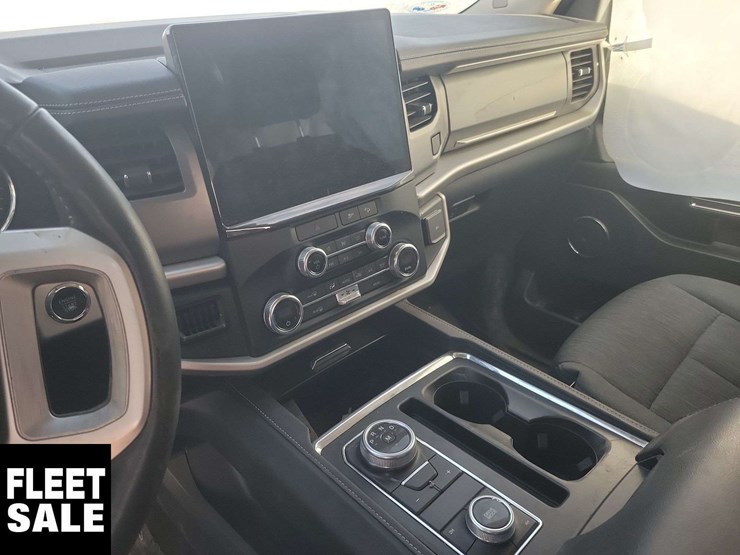 2022-ford-expedition-image-17