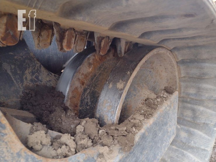 2017-kubota-svl95-2s-image-33