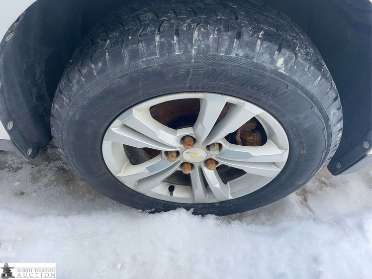 2010-chevrolet-equinox-ls-image-20