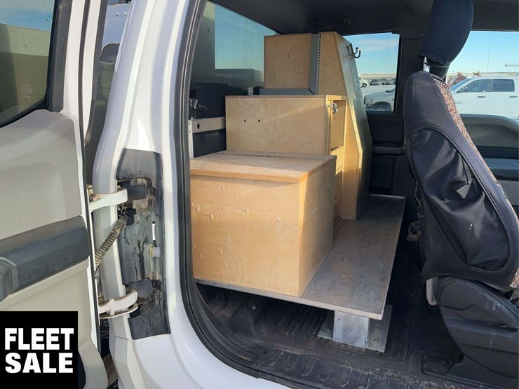 2018-ford-f550-image-16