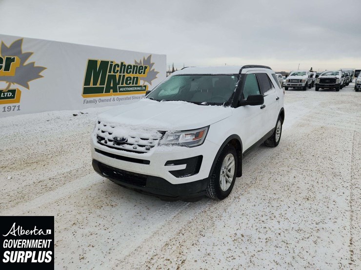 2017-ford-explorer-image-1