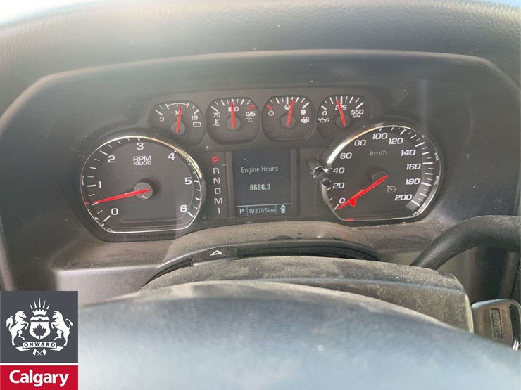 2015-gmc-sierra-2500hd-image-18