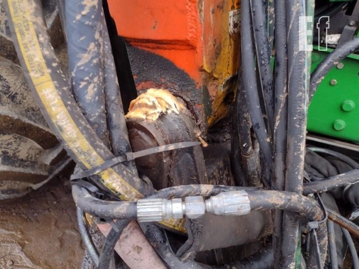 2010-john-deere-7130-image-28