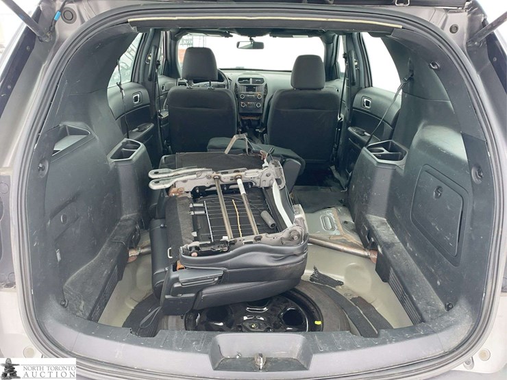 2019-ford-explorer-police-interceptor-image-22