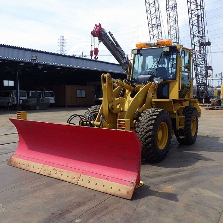 2014 CATERPILLAR 910K