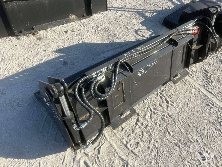 2025-kh72-72in-hydraulic-4-way-clamshell-bucket-skid-steer-attachment-image-5