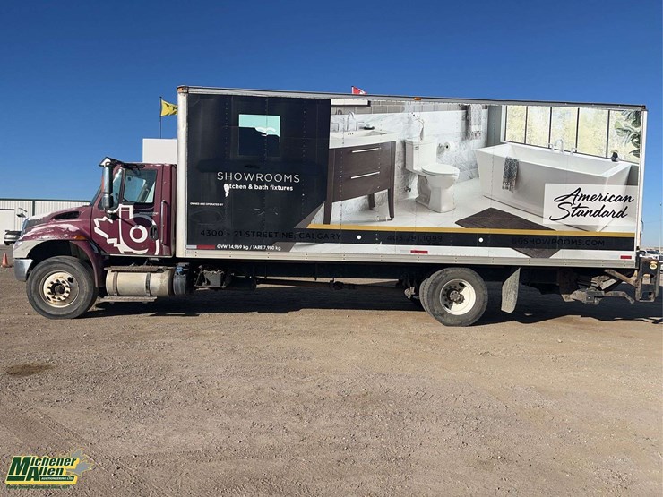 2014-international-durastar-4300-image-6