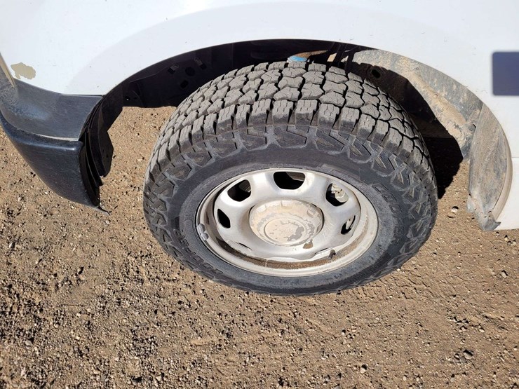 2018-ford-f150-xl-image-13