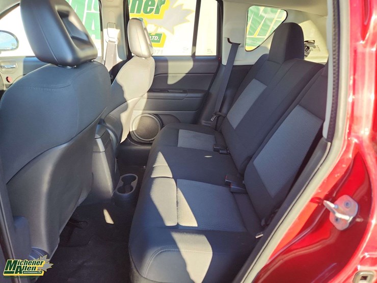 2009-jeep-compass-image-24