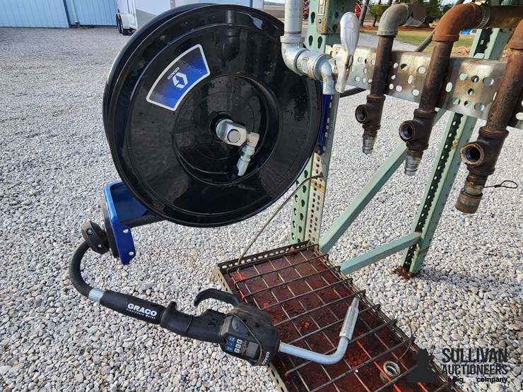 graco-hpm65b-oil-pump-w/-poly-tanks-&-stand-image-16