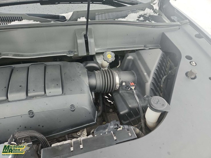 2015-gmc-acadia-image-31