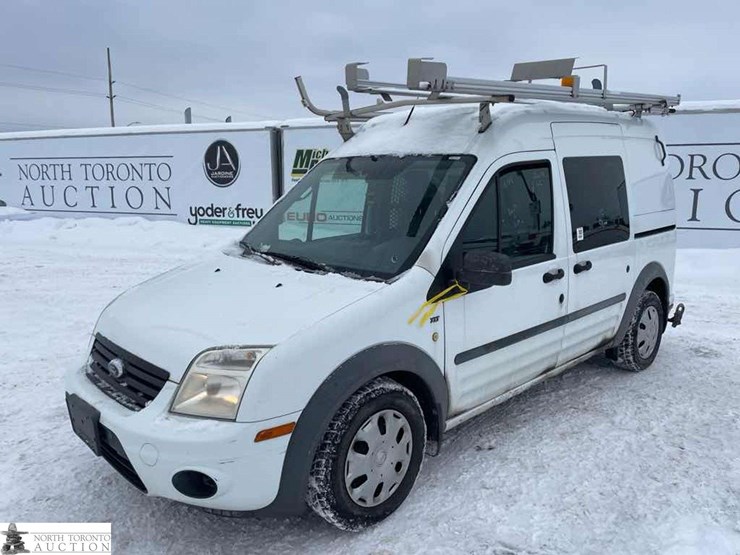 2012-ford-transit-connect-image-1