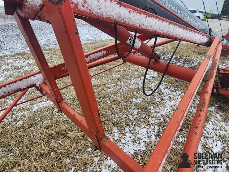 mayrath-10"x64'-swing-away-auger-image-19