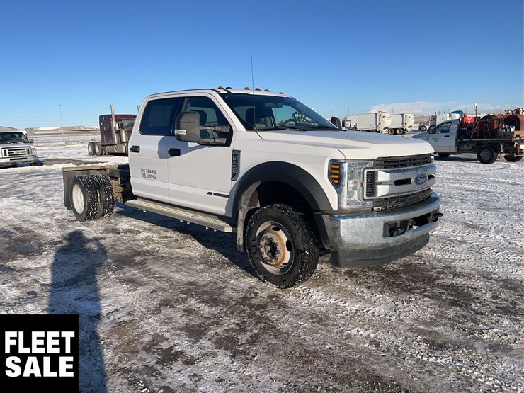 2019-ford-f450-image-2