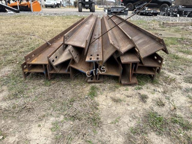 #152-•-bundle-of-i-beams---up-to-11'-7"-image-3