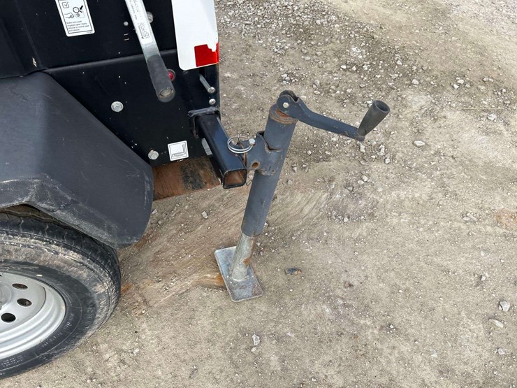 2019-allmand-bros-night-lite-v-series-image-14