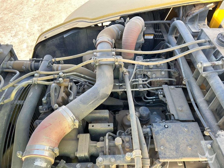 2015-komatsu-hm400-3-image-7