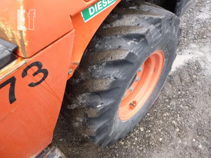 2019-kubota-r430-image-19
