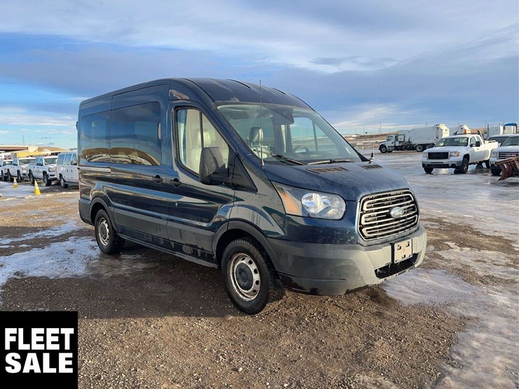 2019-ford-transit-image-2