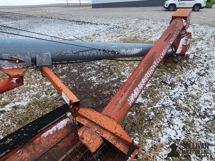 mayrath-10"x64'-swing-away-auger-image-17