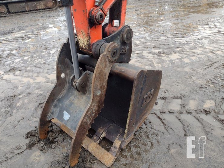 2019-kubota-u55-4-image-19