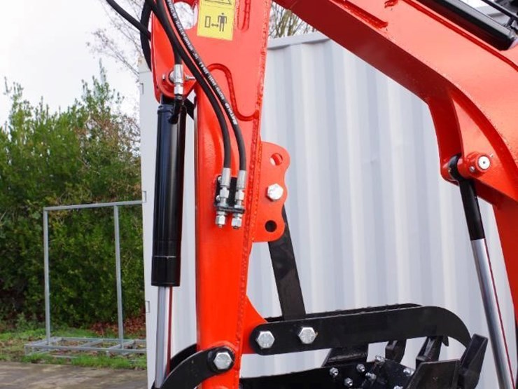 2025-cfg-industrial-1.3-ton-nt20-cz mini-excavator,-zonsen 23hp-gasoline-engine,-swing-boom,-unused-image-7