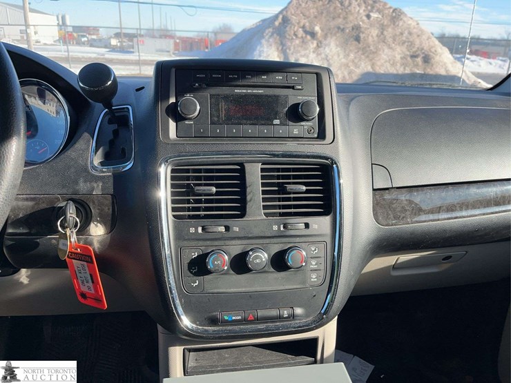 2012-ram-c/v-image-10