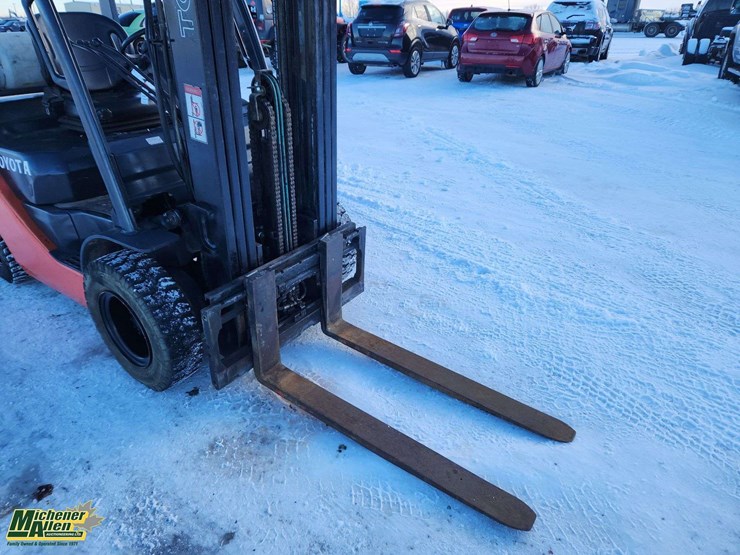 2007-toyota-8fgu25-image-22