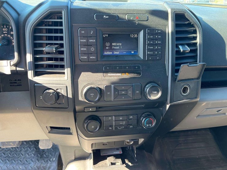 2017-ford-f150-image-17