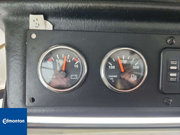 2010-autocar-xpeditor-image-19