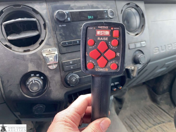 2013-ford-f450-image-37