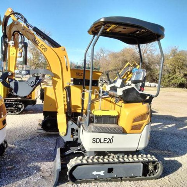 #114 • Mini Excavator - Yanmar Diesel (SDLE20)